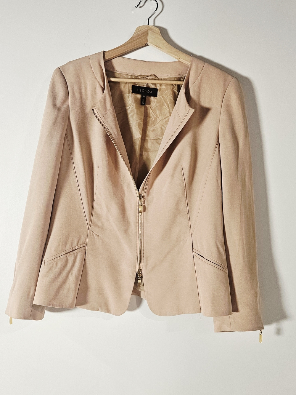 Escada Bukola Full Zip-Front Peplum Jacket in Desert Rose Size 42